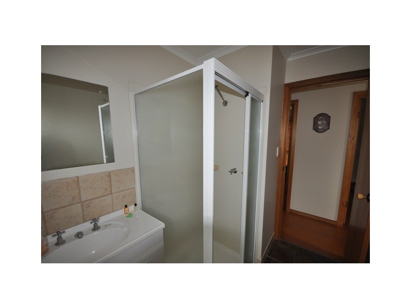 11 Ryan Terrace, Robe SA 5276