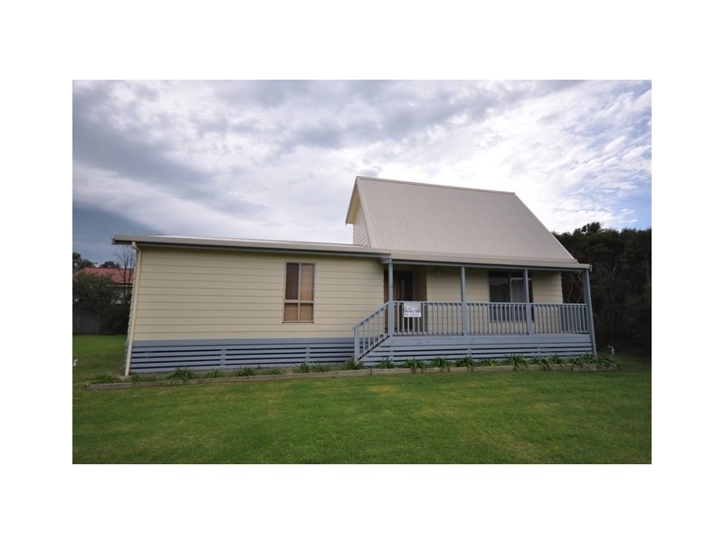 11 Ryan Terrace, Robe SA 5276