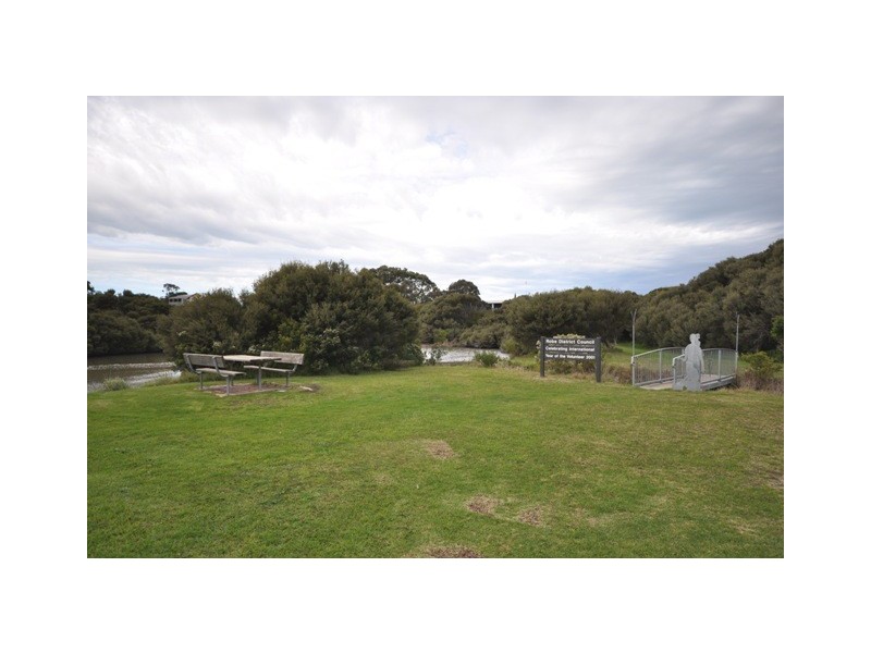 11 Ryan Terrace, Robe SA 5276