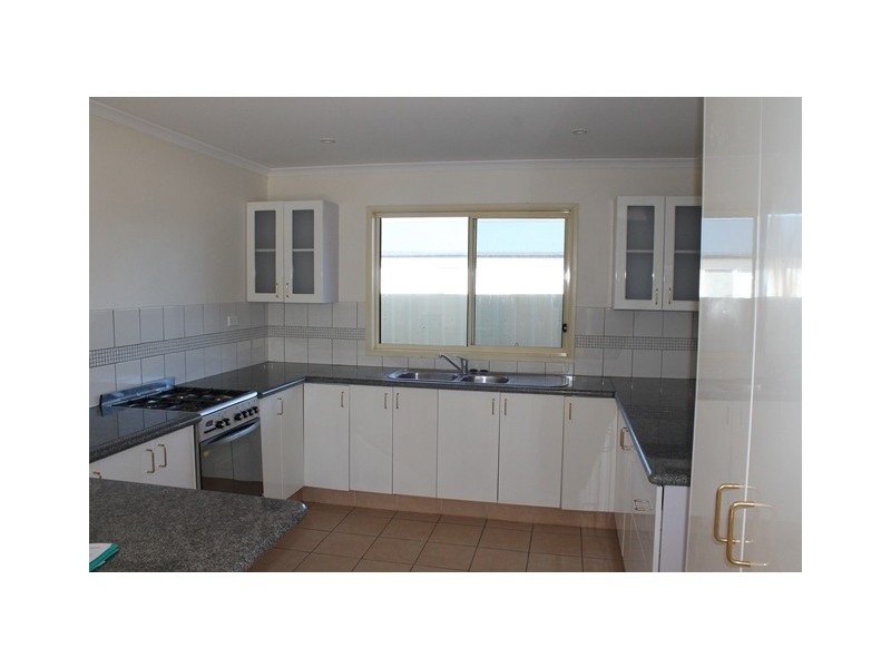 4 Mary Ellen Court, Robe SA 5276