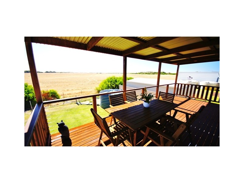 11 Sail Street, Boatswain Point SA 5275