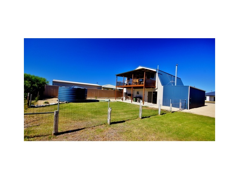 11 Sail Street, Boatswain Point SA 5275