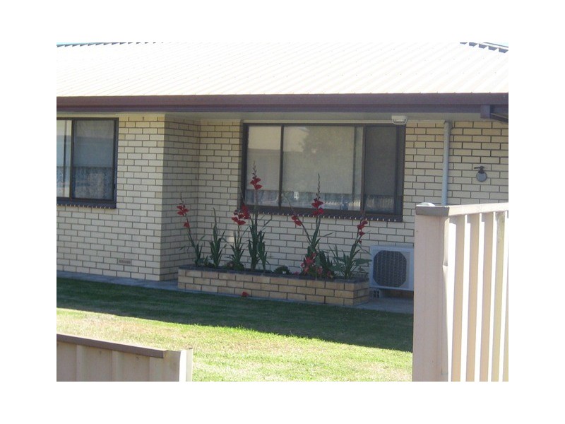 1 / 52 East Tce, Kingston Se SA 5275