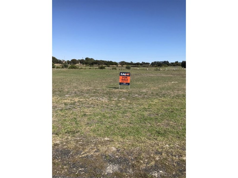 27 Clarke Street, Kingston Se SA 5275