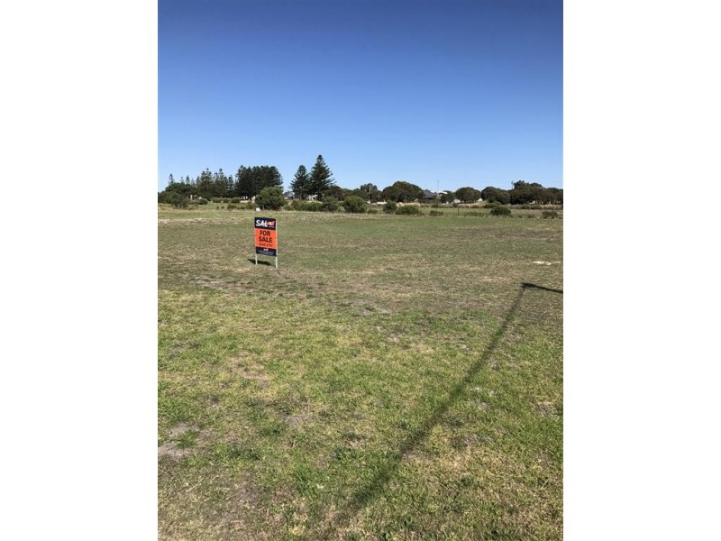 27 Clarke Street, Kingston Se SA 5275