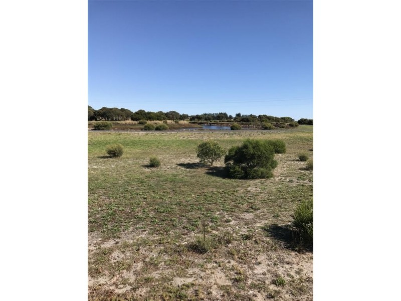 27 Clarke Street, Kingston Se SA 5275