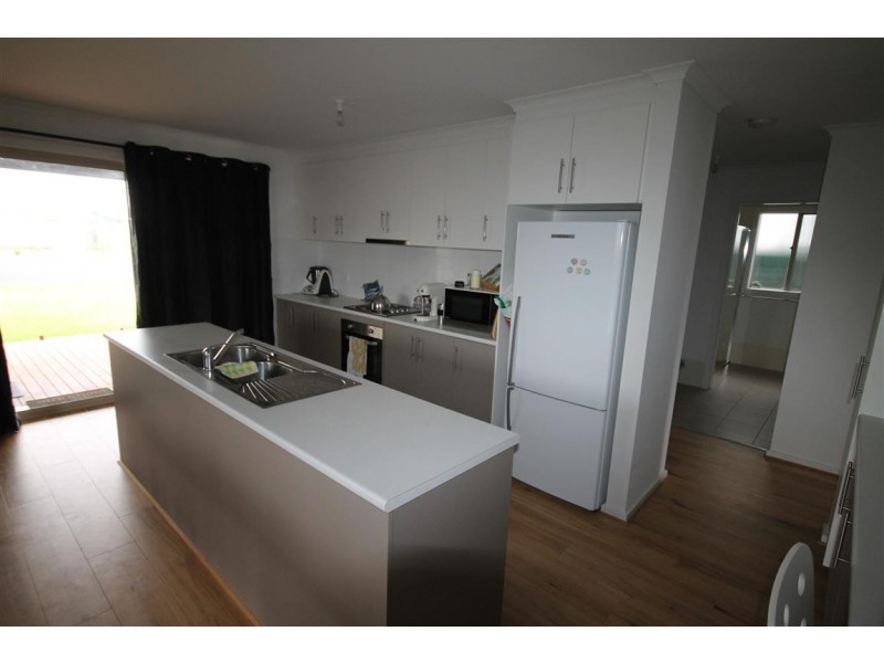 22 Mary Ellen Court, Robe SA 5276