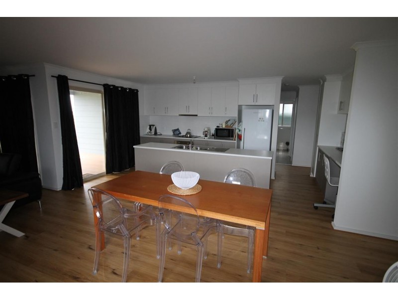 22 Mary Ellen Court, Robe SA 5276