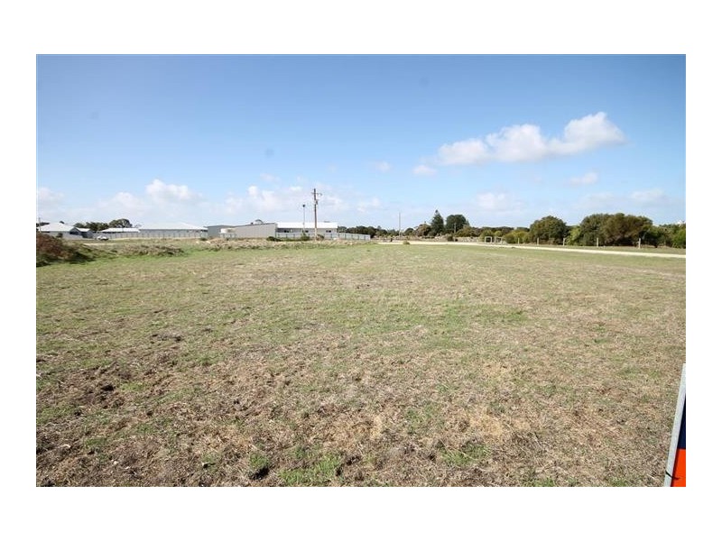 12A, Lot 230 Third, Rosetown SA 5275