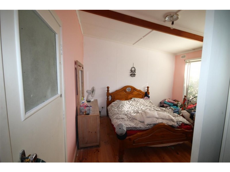 90 Marine Parade, Kingston Se SA 5275