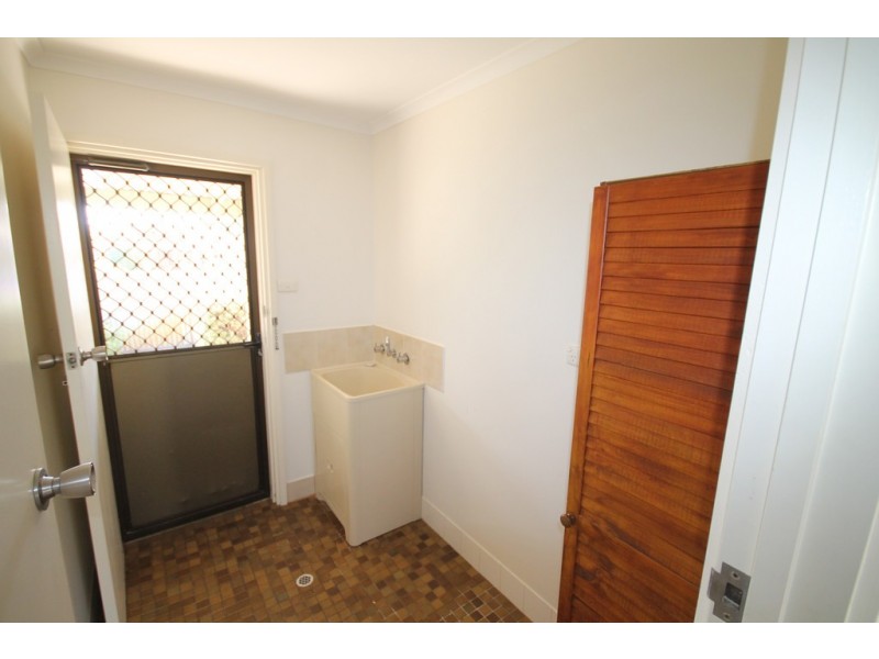 4 / 30 McFarlane St, Kingston Se SA 5275