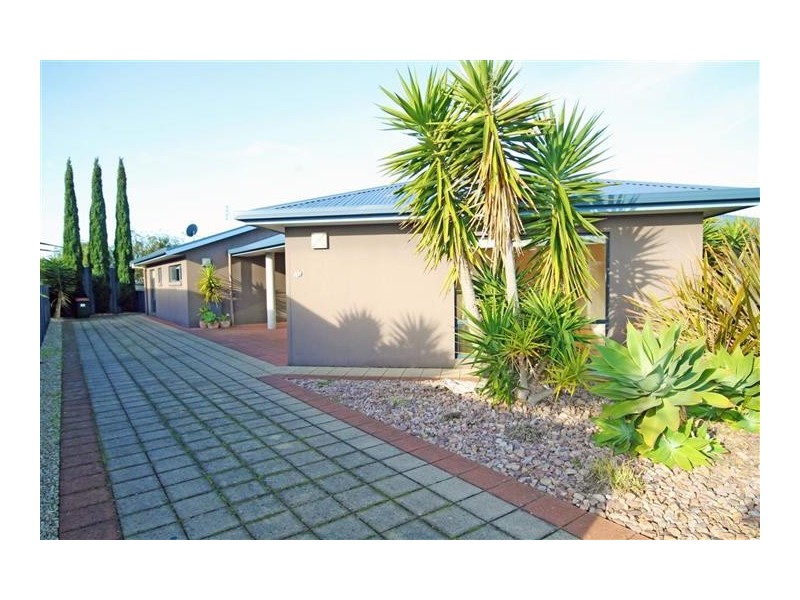 4b Lapwing Avenue, Robe SA 5276