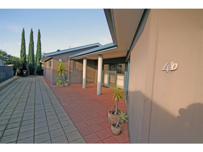4b Lapwing Avenue, Robe SA 5276