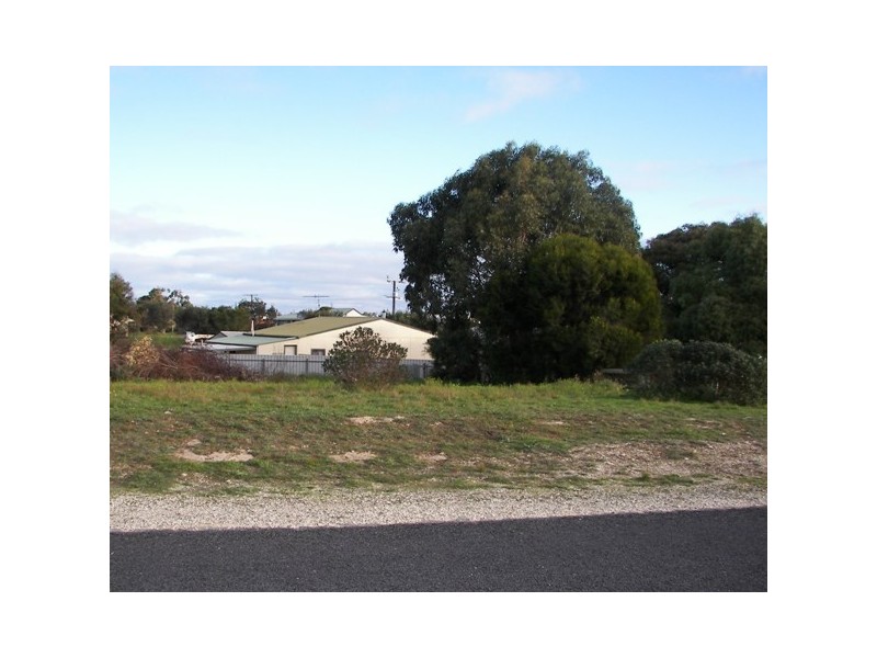 14 Boatswains Point Road, Boatswain Point SA 5275