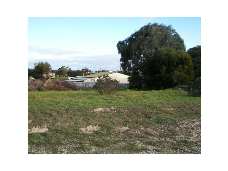 14 Boatswains Point Road, Boatswain Point SA 5275