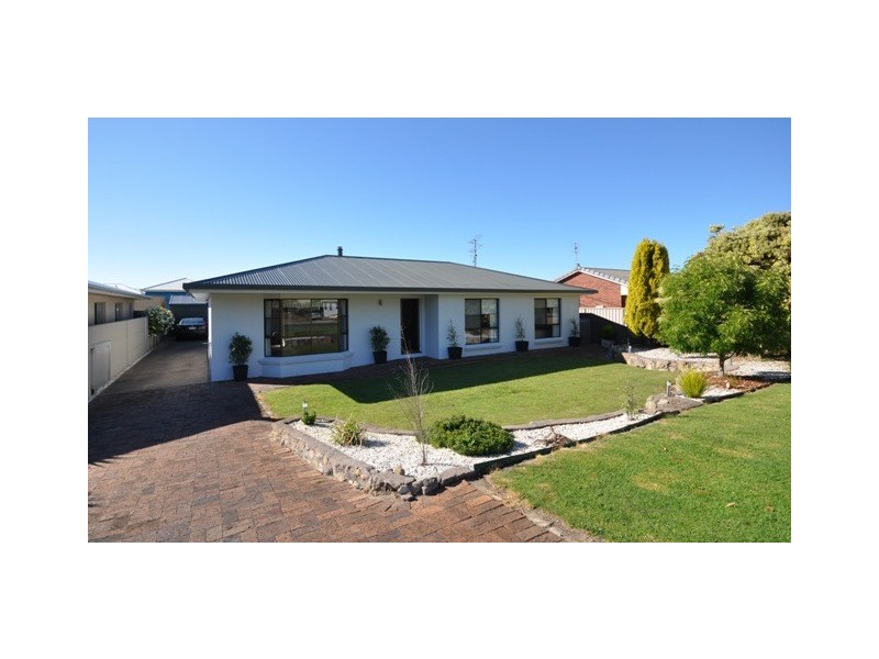 20 Powell Avenue, Robe SA 5276