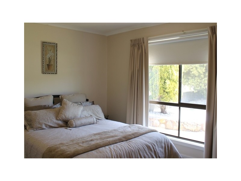 20 Powell Avenue, Robe SA 5276