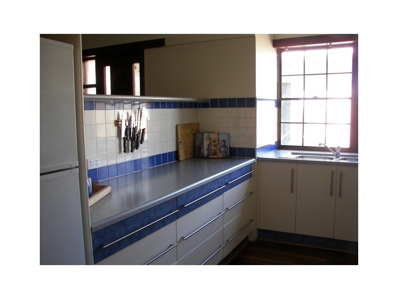 8 Hateley Crescent, Robe SA 5276