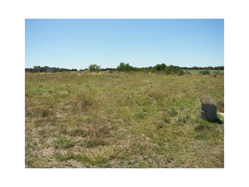 9 Sail Street, Boatswain Point SA 5275