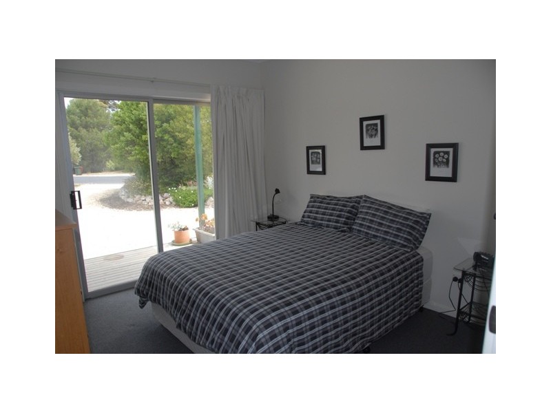 12 Laurel Tce, Robe SA 5276