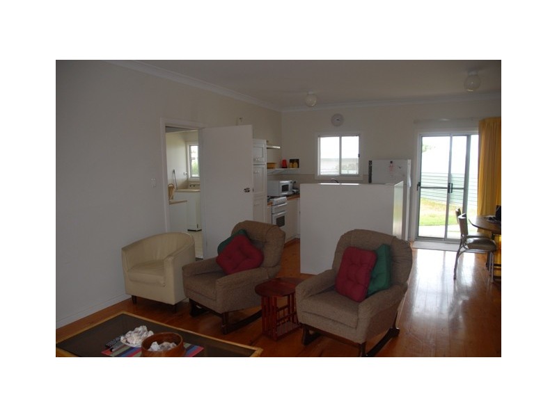 12 Laurel Tce, Robe SA 5276