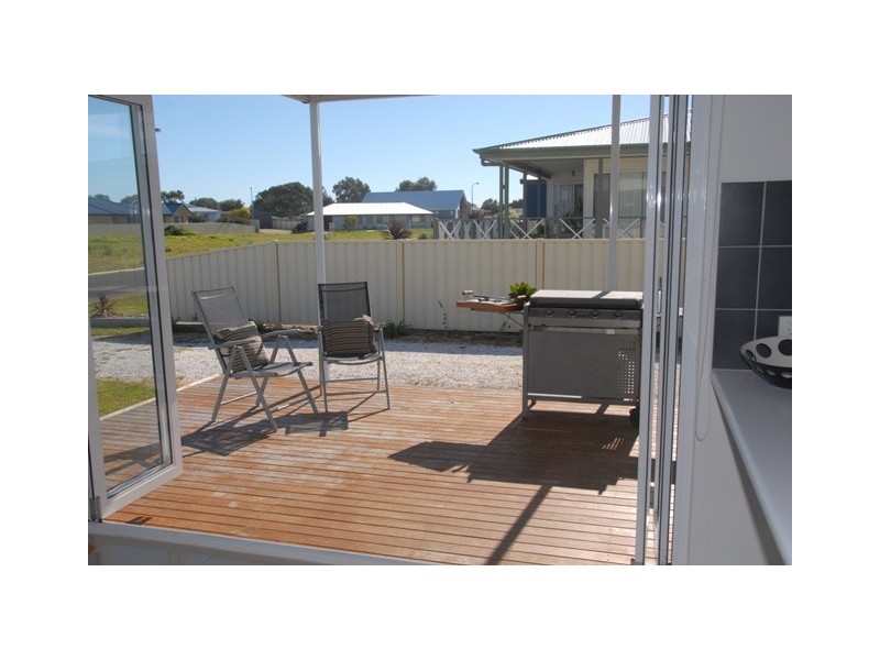 16 DeGuichen, Robe SA 5276