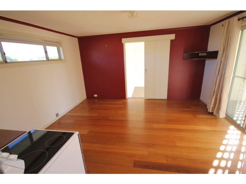 3 RESERVE RD, Boatswain Point SA 5275