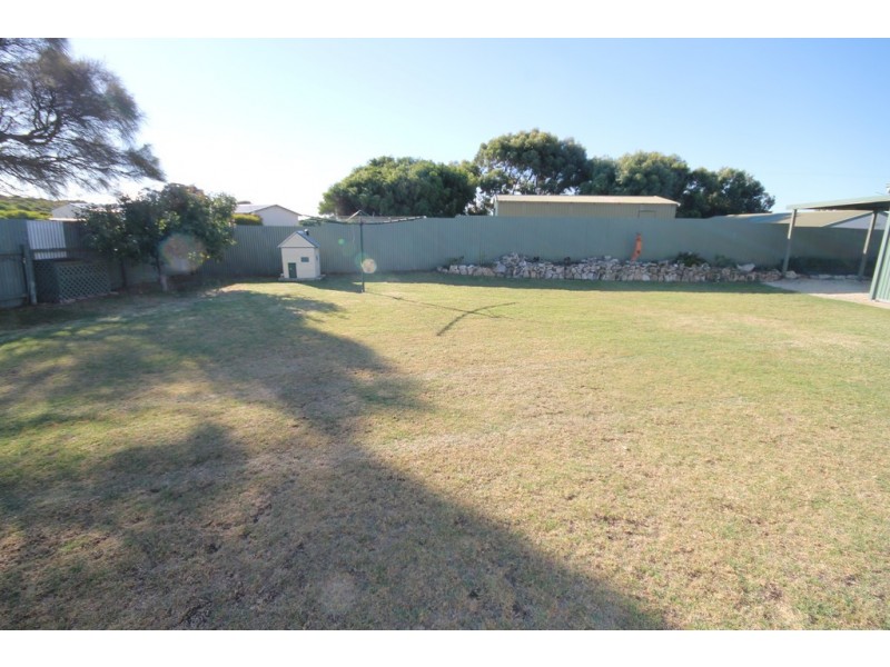 3 RESERVE RD, Boatswain Point SA 5275