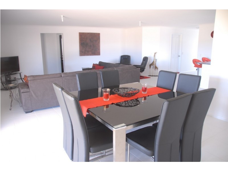 7 Shipard Court, Robe SA 5276