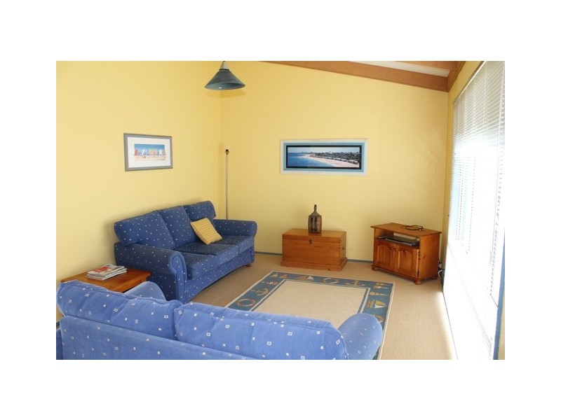 13 Lord Syleham Street, Robe SA 5276