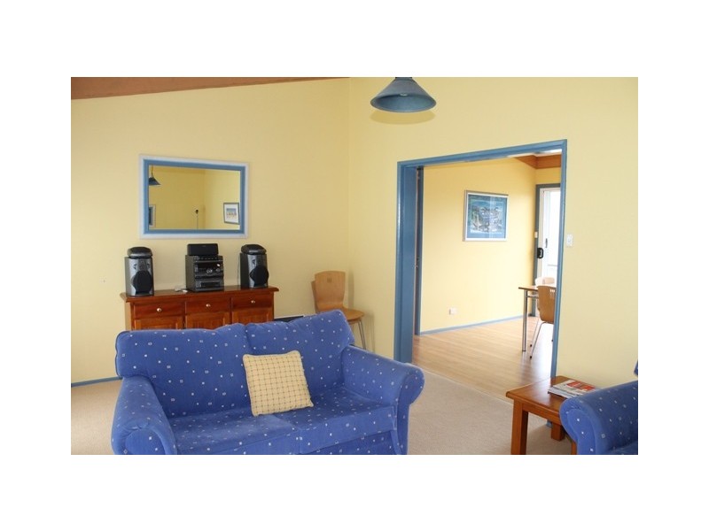 13 Lord Syleham Street, Robe SA 5276