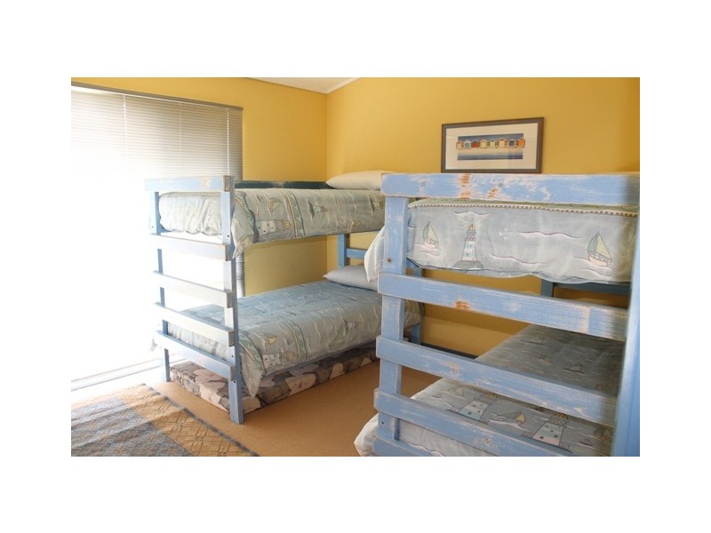 13 Lord Syleham Street, Robe SA 5276