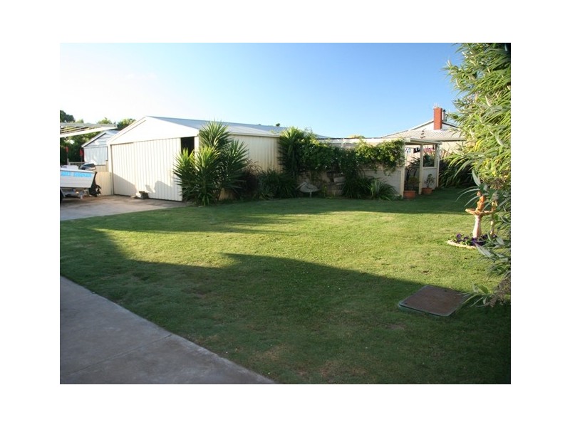 7 Thompson Road, Robe SA 5276