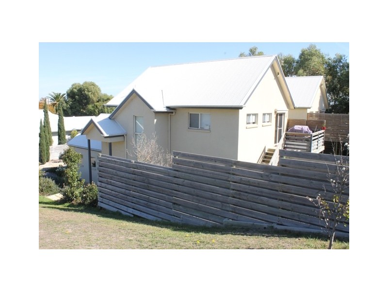 Unit 1 No 22 Harold Street, Robe SA 5276