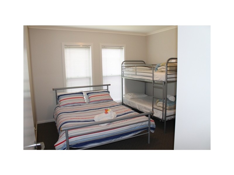 Unit 8 38-40 Lord Syleham Street, Robe SA 5276