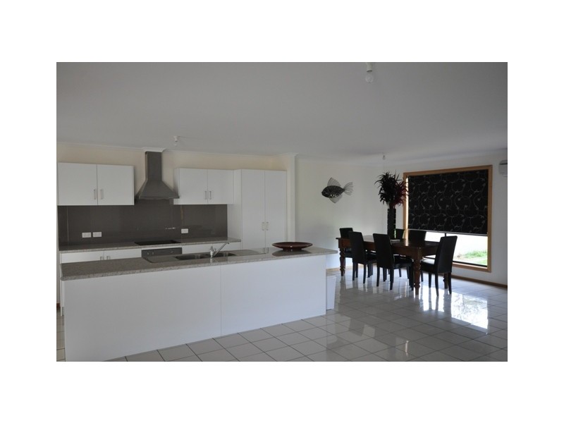 41 Powell Ave, Robe SA 5276