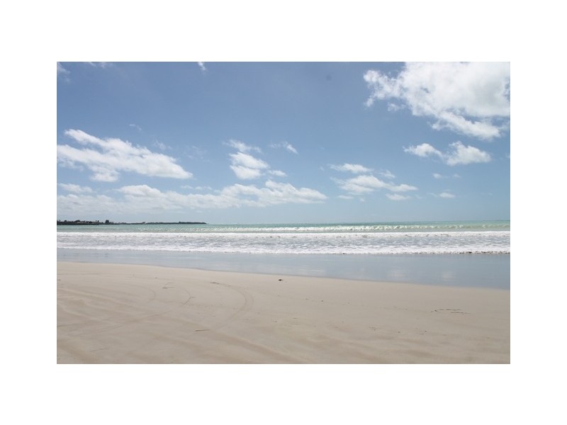 27 Lapwing Avenue, Robe SA 5276