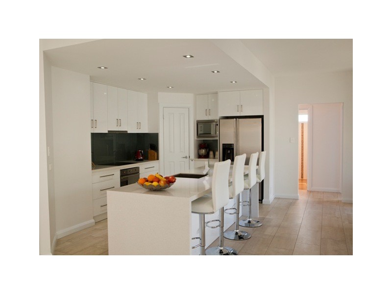 3 Robson Street, Robe SA 5276