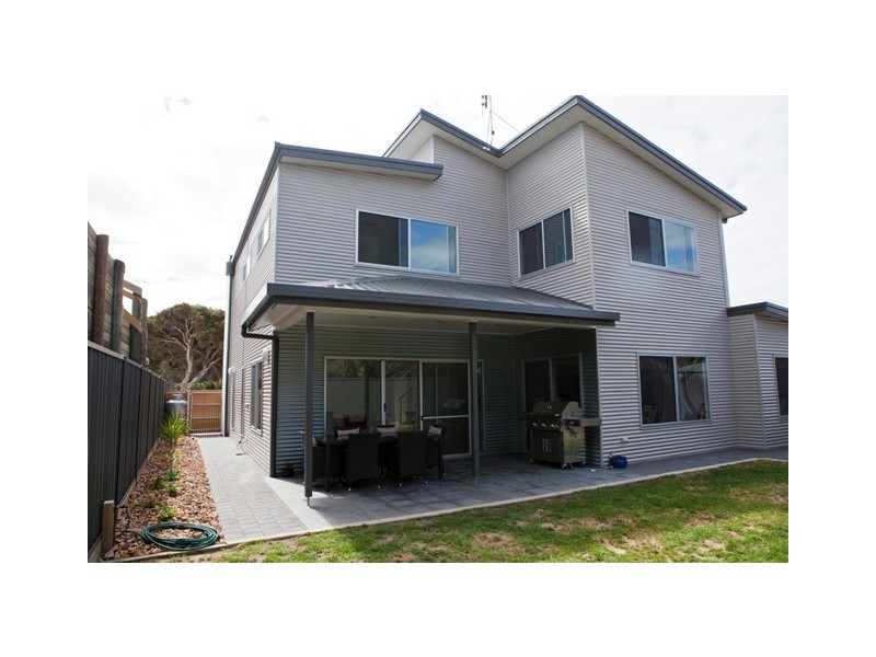 3 Robson Street, Robe SA 5276