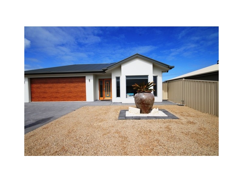 21 Alexander Tolmer Way, Robe SA 5276