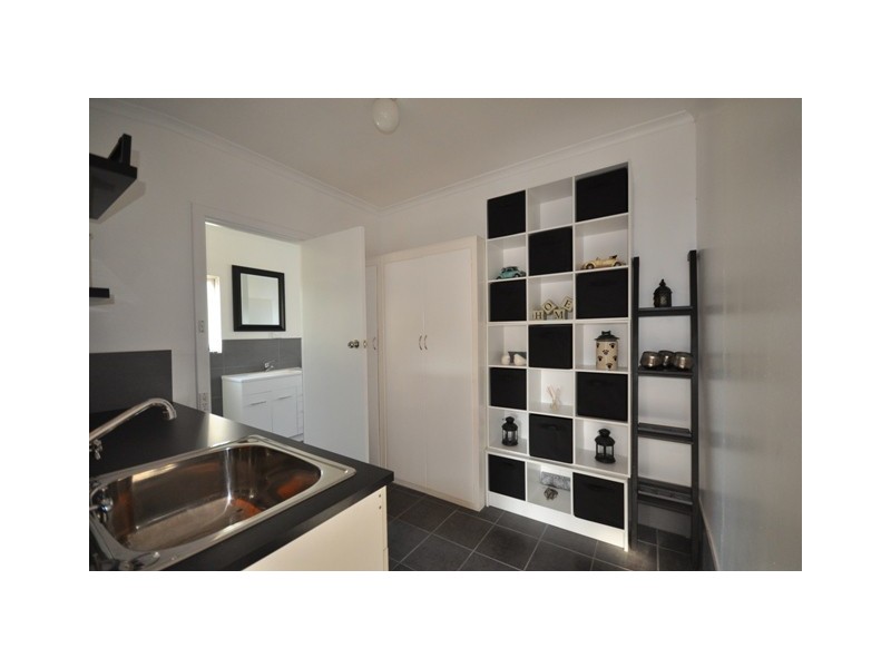 12 Harold Street, Robe SA 5276