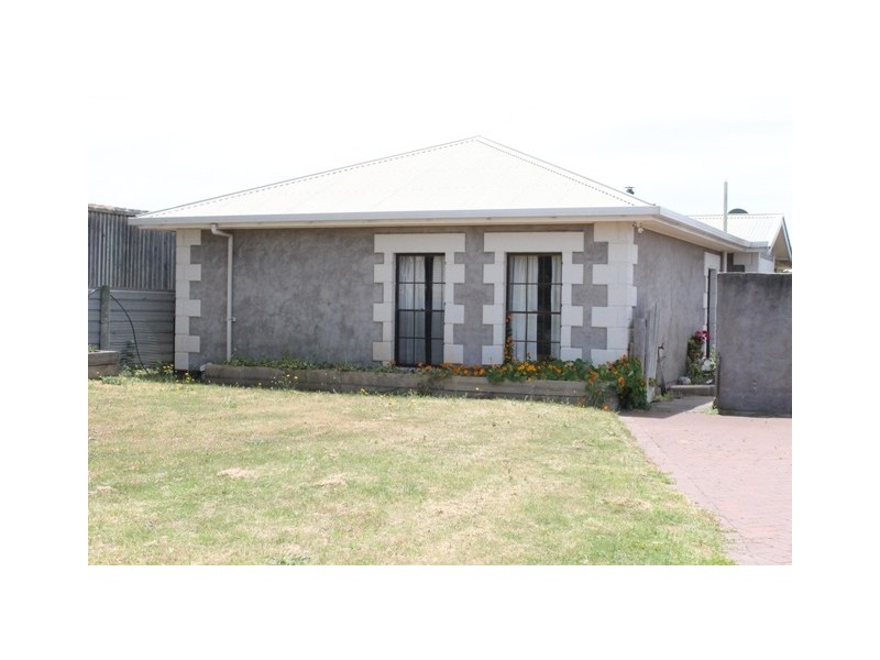 8 Hateley Cres, Robe SA 5276