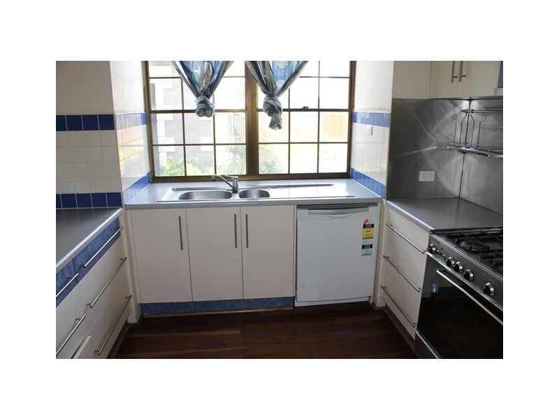 8 Hateley Cres, Robe SA 5276