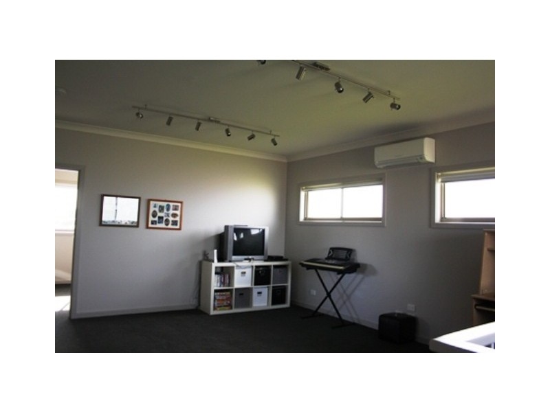 2 Old School Court, Kingston Se SA 5275