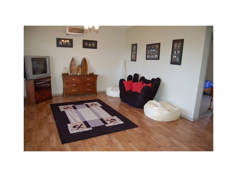 1 Watson Street, Kingston Se SA 5275