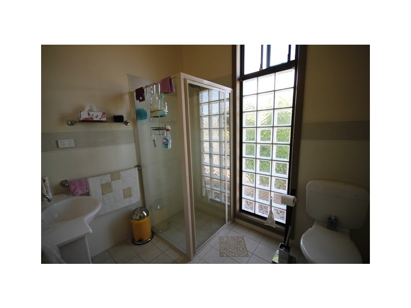 15 Holland Street, Kingston Se SA 5275
