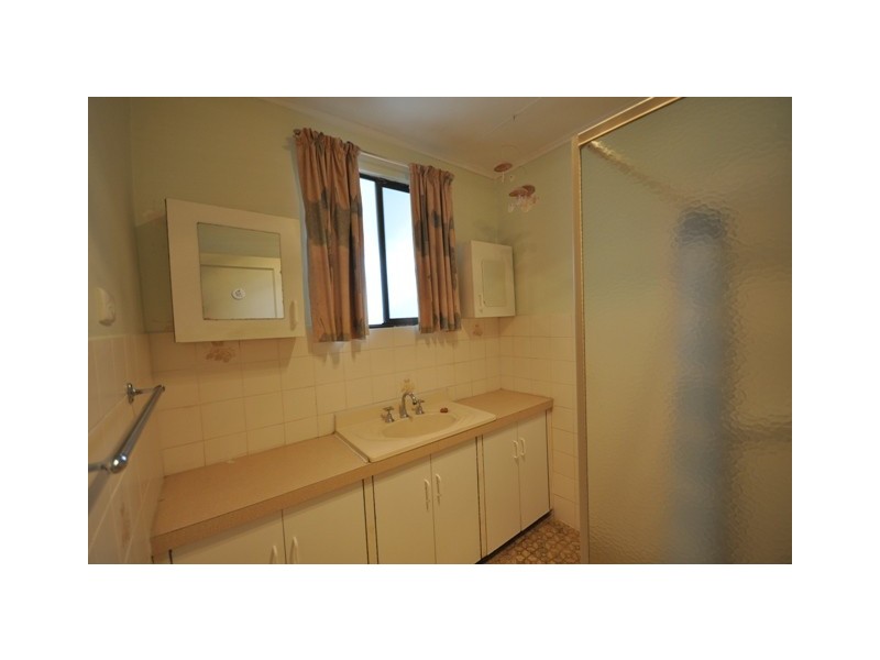 15 James Street, Kingston Se SA 5275