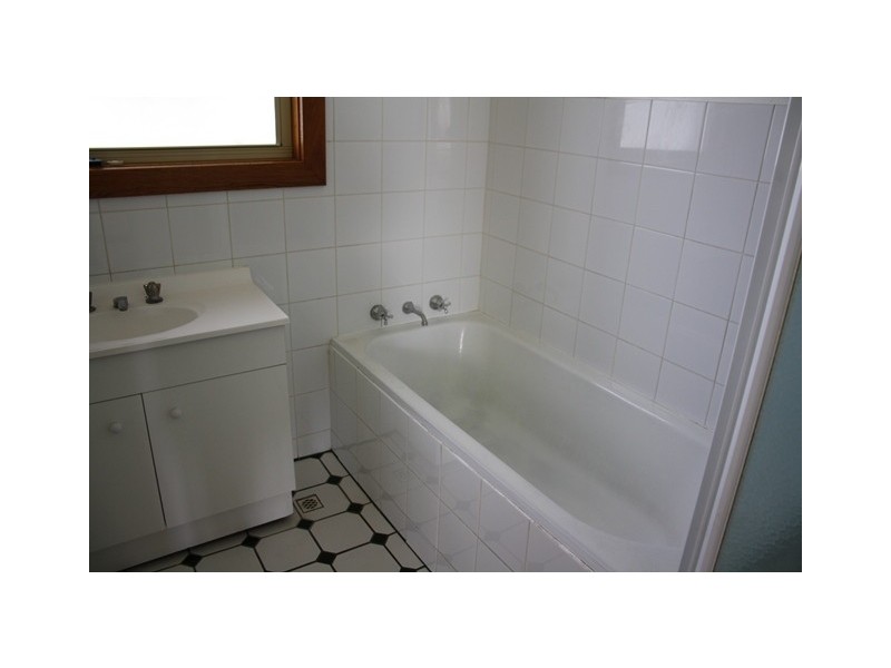 3 Gough St, Kingston Se SA 5275