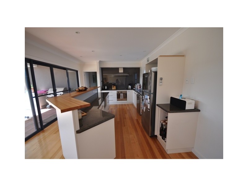 48 Lapwing Ave, Robe SA 5276