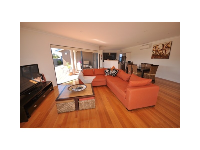 48 Lapwing Ave, Robe SA 5276